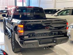 نيسان فرونتر